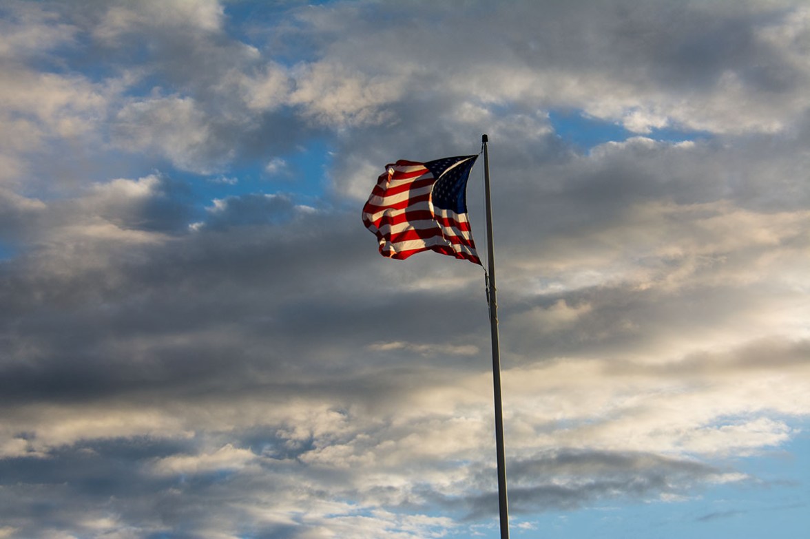 Flag Grandad's Bluff rs