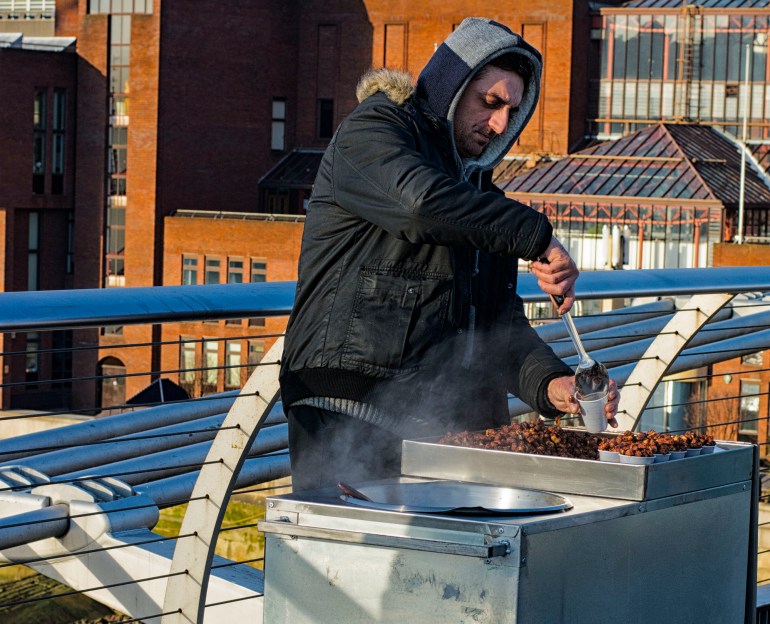 Peanuts on Millenium Bridge