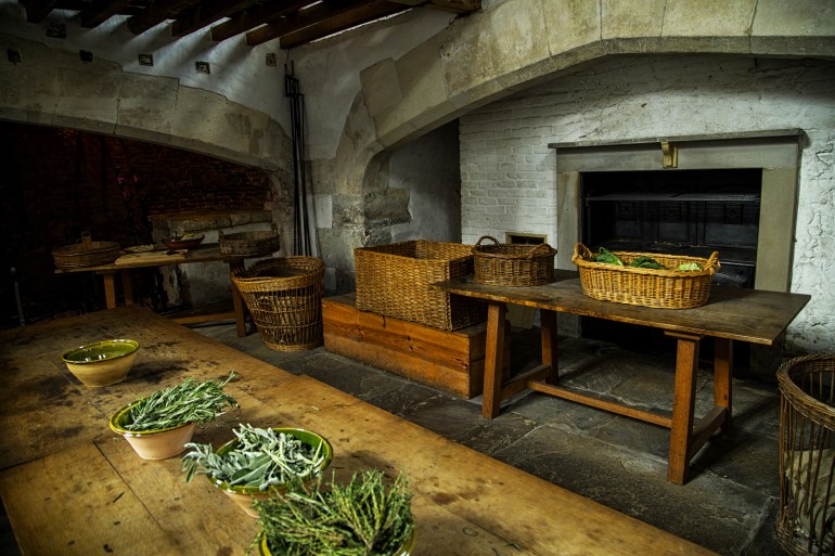 hampton-court-kitchens-1